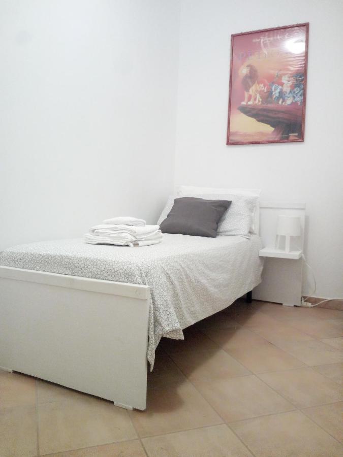 The Holiday House Hotell Santeramo in Colle Exteriör bild