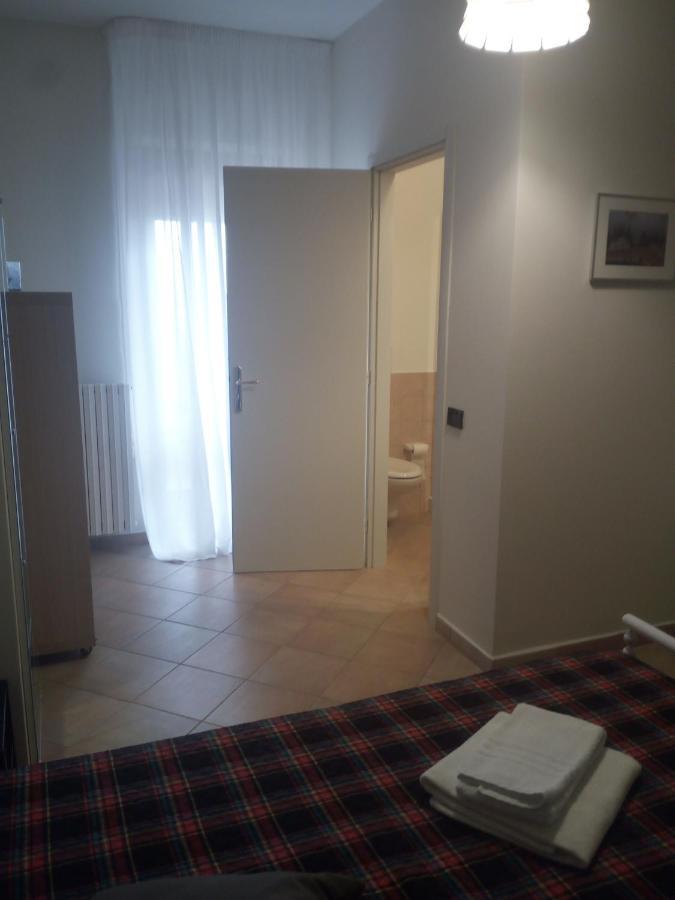 The Holiday House Hotell Santeramo in Colle Exteriör bild
